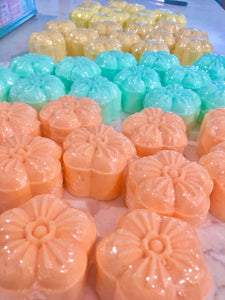 Shower Steamer Variety 4 Pack | STRONGLY scented | Eucalyptus-Peppermint | Lemongrass | Sweet Orange Clove | French Lavender